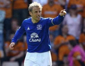 Neville Bikin Gol Berkat Saran Anak