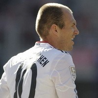 Skorsing dan Denda untuk Robben