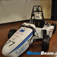 Mobil Balap Buatan Mahasiswa India