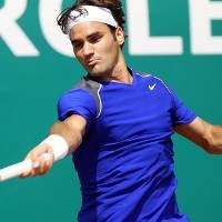 Federer Tak Temui Hambatan