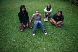 Navicula Menembus 40 Besar Hard Rocks Battle of the Band