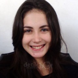 Mengamuk, Keluarga Arumi Bachsin Jebol Pagar LPSK