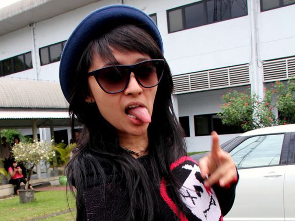 Cueknya Gaya Chua Kotak