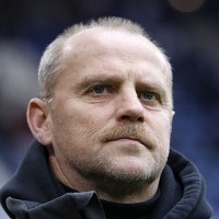 Bremen Jeblok, Schaaf Tetap Dipertahankan