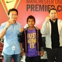 Mengejar Tiket ke Teater Mimpi