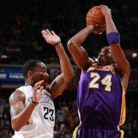 Bekuk Kings, Lakers Kunci Posisi Dua Wilayah Barat