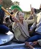 Putri Khadafi: Minta Ayah Saya Turun itu Penghinaan