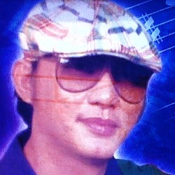 Tangis Keluarga dan Sahabat Iringi Pemakaman Arie Wibowo