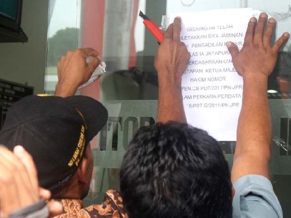 BII Jayapura Disita Pengadilan 