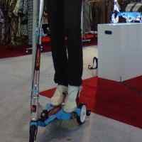 Skuter Mini Latih Otot Betis Anda!