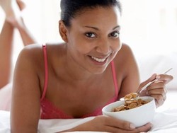 Makan Tak Teratur Bikin Tubuh Melar 