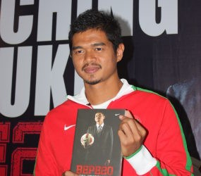 Ketika Jemari Bepe Menari