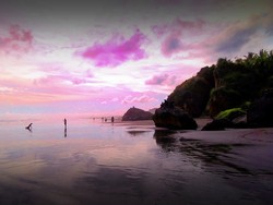 Menikmati sore di Paris