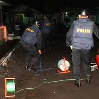 Paket Misterius di Depan Toko Mbah Demes Diledakkan Tim Jihandak