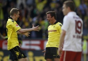 Dortmund Menang, Leverkusen Dilumat Bayern