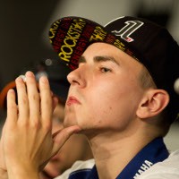 Lorenzo Tak Mau Tinggalkan Yamaha