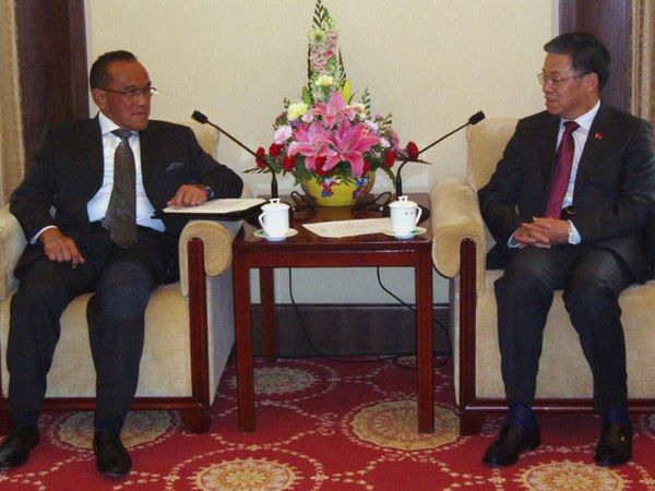 Ical Bertemu Pimpinan Partai Komunis Tiongkok