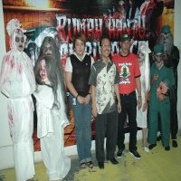 Siapa Berani Uji Nyali di Wahana Rumah Hantu Ambulance? Hii..