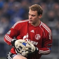 Tolak Kontrak Baru, Neuer Siap Tinggalkan Schalke 