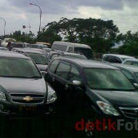 Ada Pelebaran Jalan, Tol Jagorawi Arah Cawang Macet Total