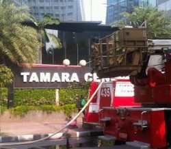 Api di Tamara Center Padam, 1 Korban Sesak Nafas Dibawa ke RS