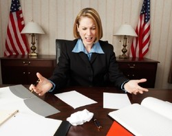 6 Dari 10 Wanita Memiliki Masalah di Kantor