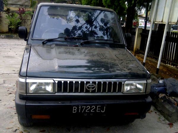 Polsek Makasar Dapat Kiriman Mobil Misterius