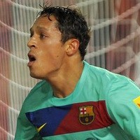 Adriano Menepi Empat Pekan