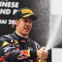 Vettel Semakin Baik Usai Jadi Juara Dunia