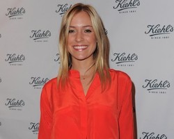 Kristin Cavallari Rancang Sepatu untuk Amal 