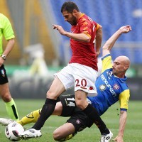 Perrotta Menangkan Roma