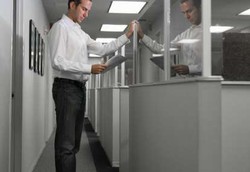 Risiko di Balik Pekerjaan yang Menuntut Banyak Berdiri