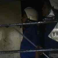 Ditinggal Liburan ke Luar Kota, Rumah Pengusaha Terbakar