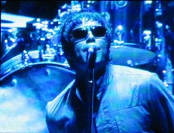 Liam Gallagher: Patung Michael Jackson Itu Menggelikan