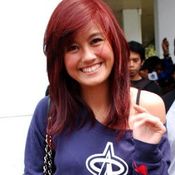 Agnes Monica Raih 7 JPopAsia International Music Awards