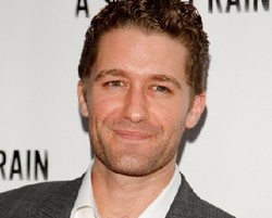 D&G Rancang Busana Tur Bintang Glee