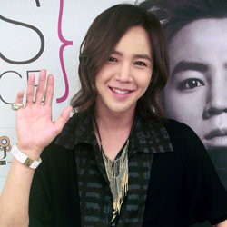 Jang Keun Suk Ingin Lebih Dikenal Sebagai Aktor