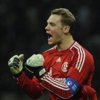 Rooney-Chicharito Tak Ciutkan Neuer