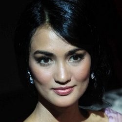 Atiqah Hasiholan: Sinetron Belum Ada yang Bagus