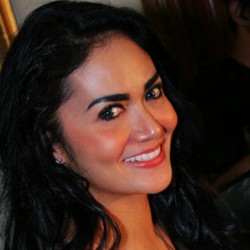 Yuni Shara Tak Sabar Ingin Melihat Perut Krisdayanti