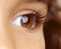 Tips Agar Mata Tetap Indah & sehat