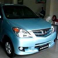 Bunyi Mendecit pada Xenia