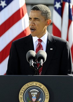 Obama Kembali Diserang Isu Pemalsuan Akta Lahir