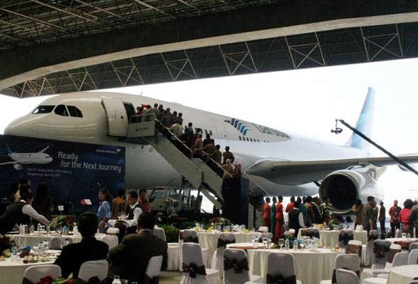 Airbus 330-200 Teranyar Garuda 