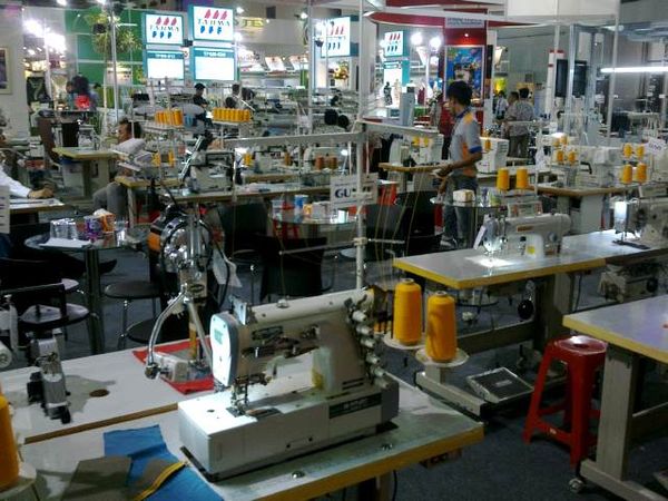 Mesin Tekstil China & Jepang Dominasi INATEX 2011
