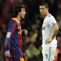 Ronaldo Kalahkan Messi Dalam Urusan Kocek