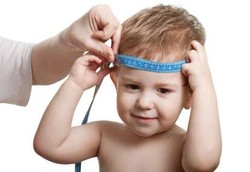 Ukurlah Lingkar Kepala Bayi Secara Teratur