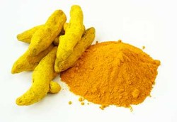 Kuningnya Kunyit Bikin Tak Gampang Pikun