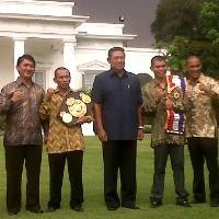 Chris John dan M Rahman Diundang ke Istana