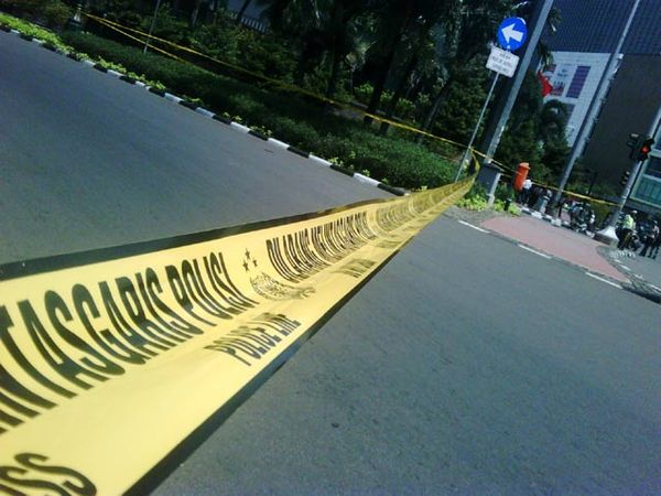 Diduga Ada Bom, Jl. Imam Bonjol Ditutup